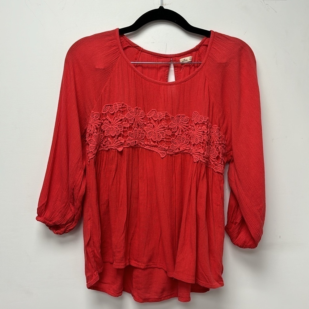 Hollister orange floral lace blouse size XS